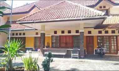 Rumah di Lokasi Premium dekat Kampus Unisba Dago Bandung