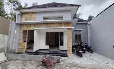 Rumah Baru dalam Cluster Dekst Sd Model Utara Stadion Maguwoharjo
