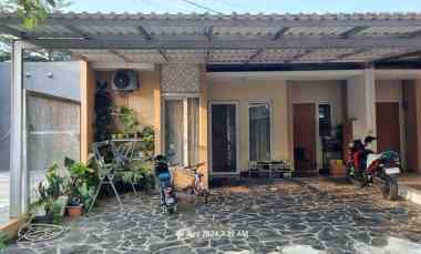 Dijual Rumah Second Hook Terawat di Pengasinan Depok