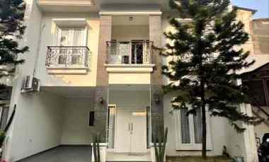 dijual rumah secondary dalam twonhouse siap huni