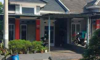 Dijual Rumah Semi Furnish dekat Stasiun Depok Baru