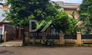Dijual Rumah Semi Furnished di Graha Raya, Bintaro