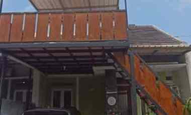 Rumah Minimalis dalam Cluster Kawasan Sendangmulyo Klipang