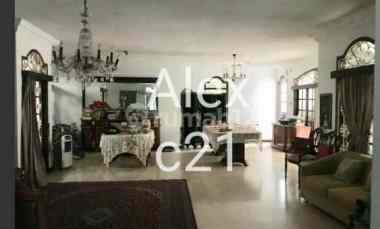 Jual 2 Rumah Diatas 1 Tanah Luas Hitung Tanah Saja Senopati. Area SCBD