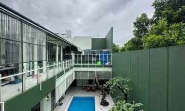 Jual Rumah Luxury dengan Kolam Renang Sentul City,Bogor