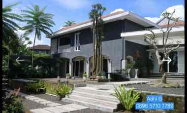 dijual rumah setiabudi