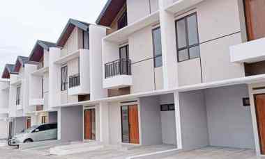 Rumah 2 Lantai SIAP HUNI Murah di Bakti Jaya Setu Tangsel Cuma 834jt