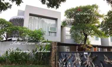 Rumah Mewah Semi Furnish di Cluster Setu, Cipayung, Jakarta Timur