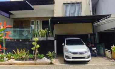 Dijual Rumah Second dalam Cluster di Setu Cipayung Jaktim