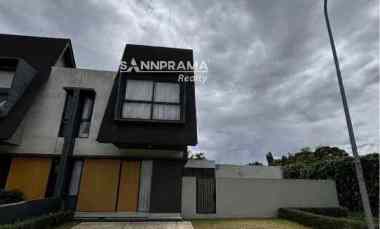 Rumah Second 2 Lantai di Cluster The Grove Shila at Sawangan Depok