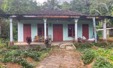 Rumah Dijual di Kemuning, Ngargoyoso, Karanganyar, Solo