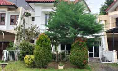 Dijual Rumah, Siap Huni, Dharmahusada Regency, Surabaya