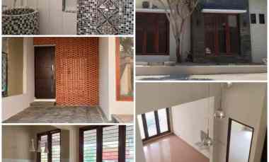 dijual rumah siap huni di kendangsari harga termuraah