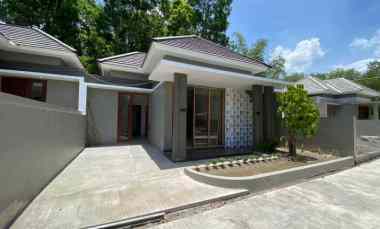 Dijual Rumah Siap Huni di Purwomartani