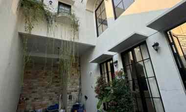 Rumah Dijual di CEMOROKANDANG