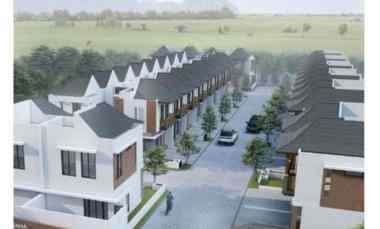 Villa Mewah Kolam Renang di Graha Cakraningati Kota Batu