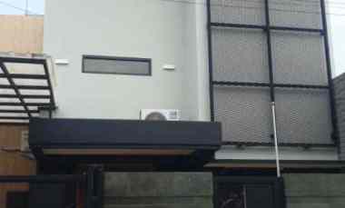 Rumah Simpang Darmo Permai Selatan dekat Citraland, Pakuwon DND