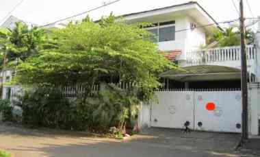 Rumah Komplek Simprug Garden, 600 M ke Rs Pertamina Simprug