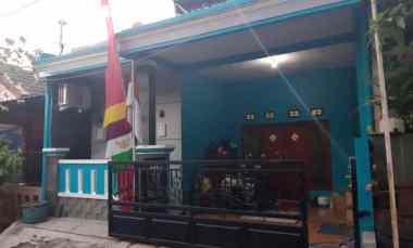 Rumah 1,5 Lantai di Sinar Waluyo Kedungmundu Tembalang Semarang