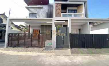2 Unit Rumah Mewah dekat Jalan Kaliurang km 8 di Sleman