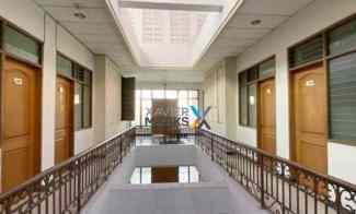 Dijual Rumah dan Bisnis Kos Daerah Siwalankerto Semi Furnish