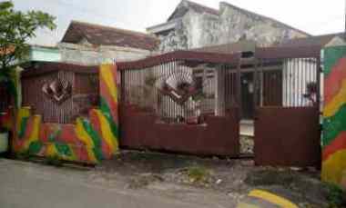 Rumah Hitung Tanah Siwalankerto Strategis, dekat Kampus Petra