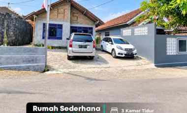 Rumah Sederhana Siap Huni Tanah Luas di Trimulyo, Sleman 3 km Utara