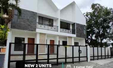 Rumah Baru 2 Lantai, Sleman Utara, 1,5 km ke Stadion Maguwoharjo