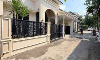 Rumah Baru Bonus Furniture di Wedomartani dekat Stadion Maguwoharjo