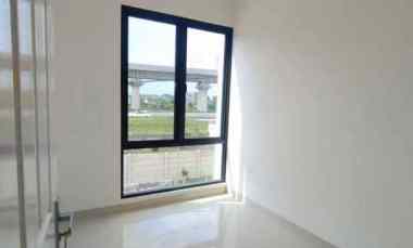 Dijual Rumah Strategis di Gland Ciwastra Park