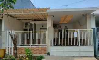 Minimalis Lebar 7 Sukolilo Dian Regency Baru Renov, Lantai Full Granit