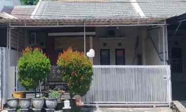 Rumah di Perumahan Dian Regency Sukolilo Keputih Surabaya Timur