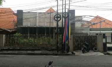 Rumah Hit Tanah Komersil Sulawesi Surabaya Cocok untuk Usaha