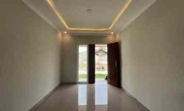 Harga Ekonomis Rumah 2 Lantai Siap Huni di Prambanan Sleman