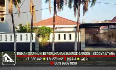 Rumah Asri Perumahan Sunrise Garden, Kedoya Utara, Kebon Jeruk