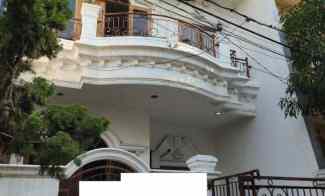 Rumah Dijual di Danau Indah