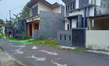 dijual rumah super murah digodean 2 lantai 400 juta