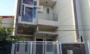 Sutorejo, hanya 100 meter dari Mulyosari, Lks Tengah Kota