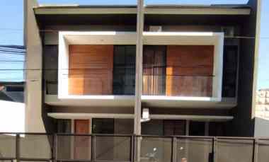 Rumah Mungil Berkualitas Sutorejo Mulyosari Surabaya New Gress