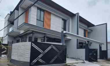 Rumah Sutorejo Prima New Gress Minimalis Row 3,5 Mobil Strategis Favor