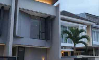 dijual rumah sutorejo prima