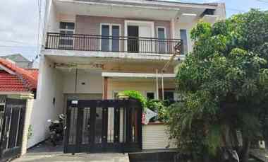 dijual rumah sutorejo prima