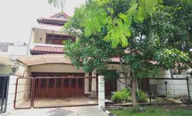 Rumah Second Sutorejo One Gate dekat Mulyosari, Kampus, Merr