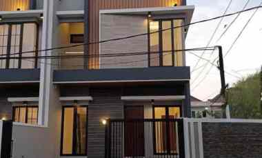 Rumah Dijual di Sutorejo Prima Selatan