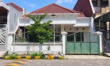Dijual Rumah Sutorejo Selatan Surabaya Butuh Renovasi LT 157 Row 2 Mob
