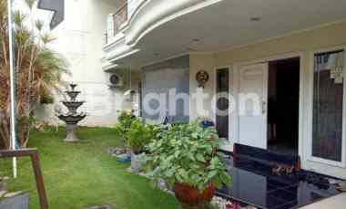 Turun Harga Rumah Megah Sutorejo Timur American Style Furnish