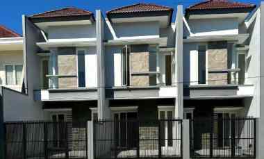 Dijual Rumah Baru Gress, Siap Huni, Modern Minimalis, Jalan Utama