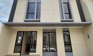 Rumah Dijual di Suvarna Sutera Pasar Kemis Tangerang