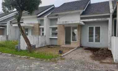 dijual rumah swp residence