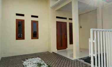 Rumah Murah Dijual di Perumahan Taman Alamanda Bekasi C0434